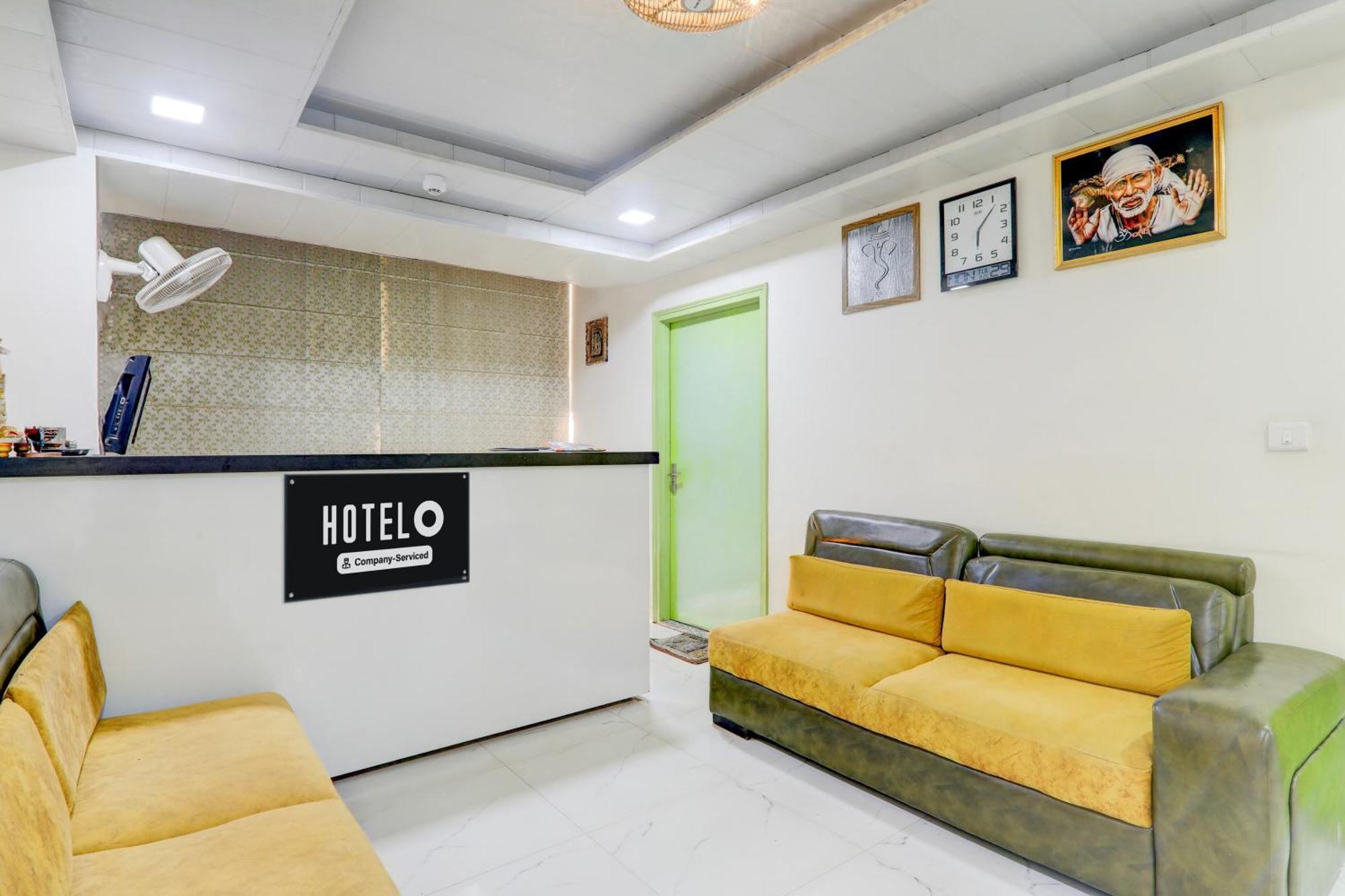Super Hotel O Banthara Near Airport Banthra Sikandarpur Ngoại thất bức ảnh